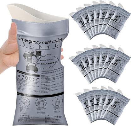 4pcs Outdoor Emergency Urinate Bags of 700ml in volume