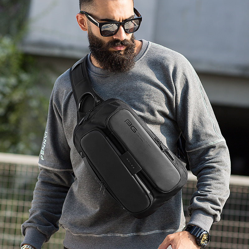 BANGE New Leisure Outdoor Shoulder Bag with USB Technology for Men