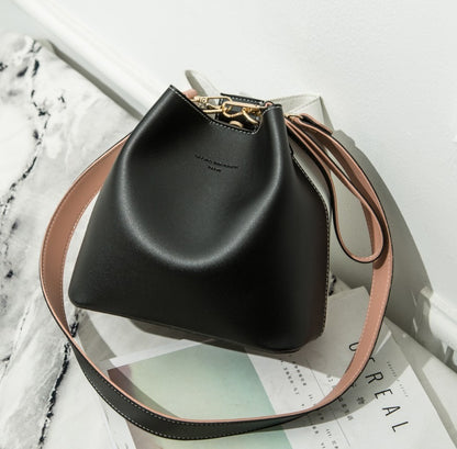 Designer PU leather hand bag